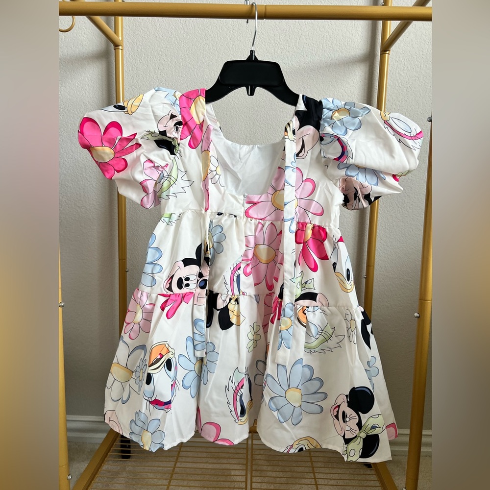Minnie Mouse and Daisy Duck floral dress - Picture 8 of 11